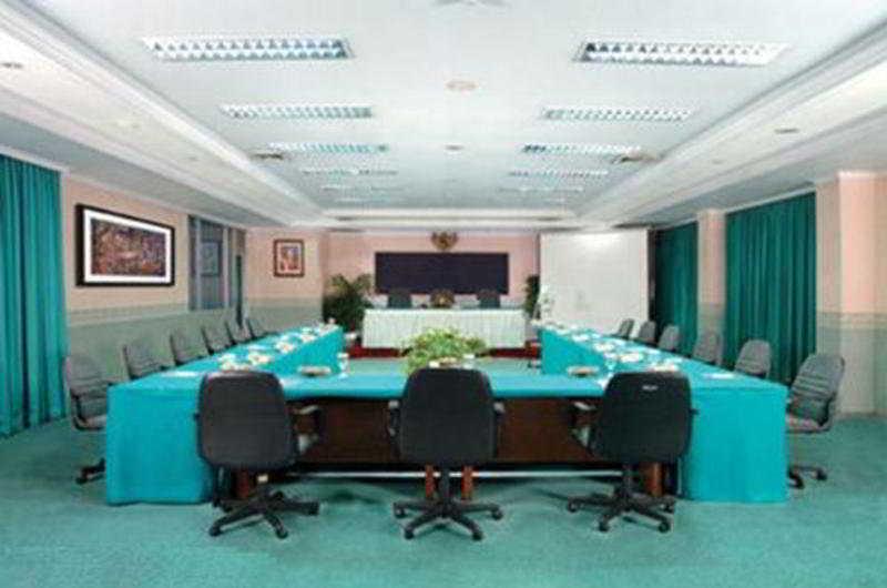 Patra Bandung Hotel Zewnętrze zdjęcie